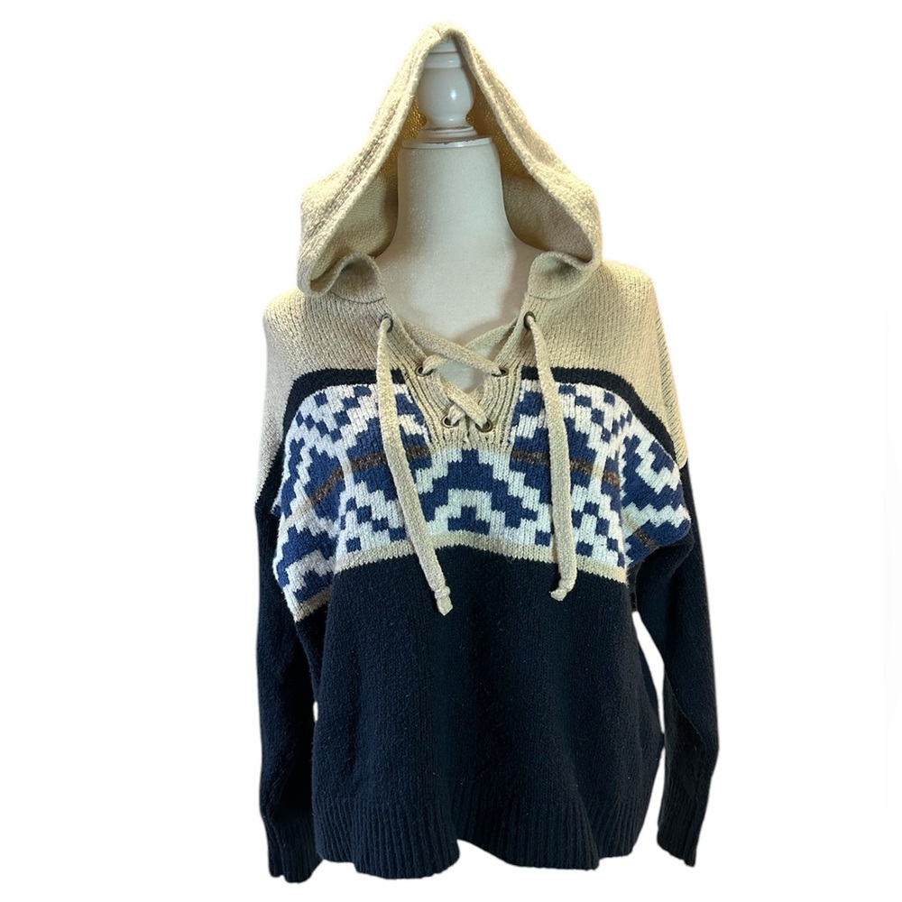 American Eagle Outfitters Hooded Sweater